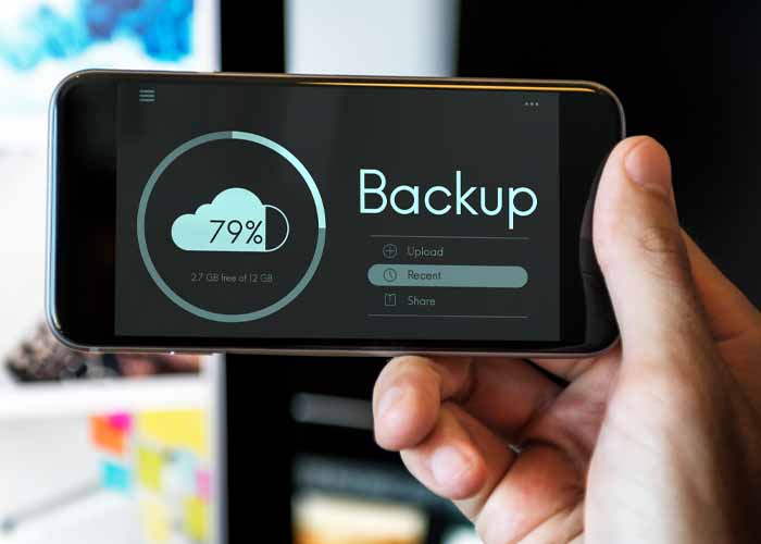 Backup Software & Devices